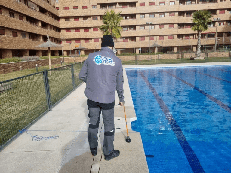 Las fugas en piscinas se disparan con la llegada del calor: así se detectan sin obras 4 detectar fugas en piscinas